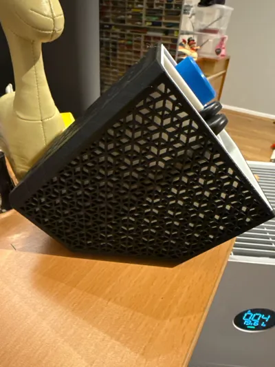 https://makerworld.bblmw.com/makerworld/model/1275973/1303838/ratings/e4d21450-b64f-11f0-a042-b95dad99c484.jpg