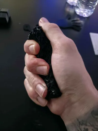 https://makerworld.bblmw.com/makerworld/model/1297392/1328999/ratings/b884cff0-e75a-11f0-9e97-194dd9b82f62.jpg