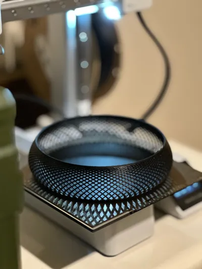 https://makerworld.bblmw.com/makerworld/model/1309907/1351026/ratings/569f63e0-7e82-11f0-a12d-1be041c3013e.jpg