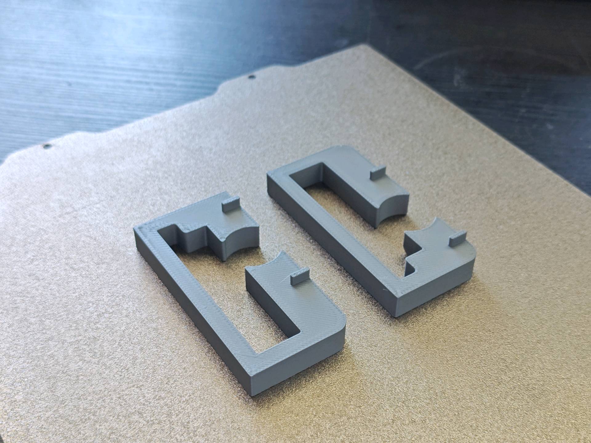 3Dプリント H2Dフィラメントカッターストッパー取付補助具 - 無料3D