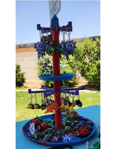 Spinning Modular Keychain Display Rack by Raditive Prints MakerWorld ...