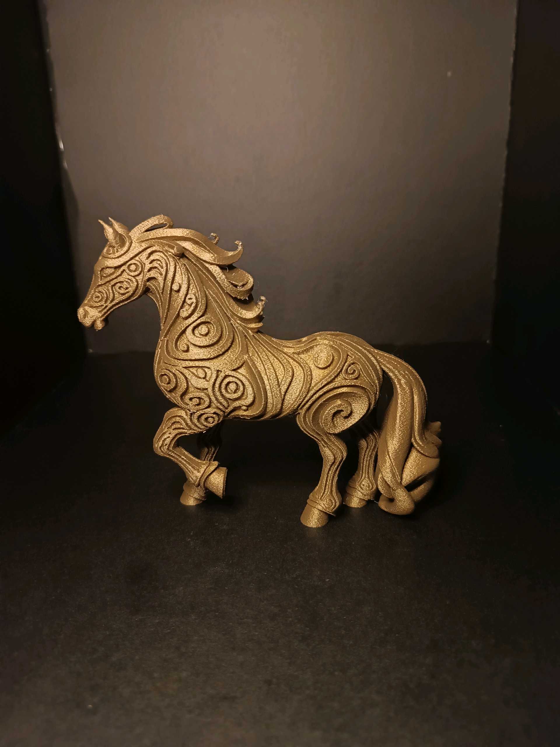 Escultura Decorativa de Caballo