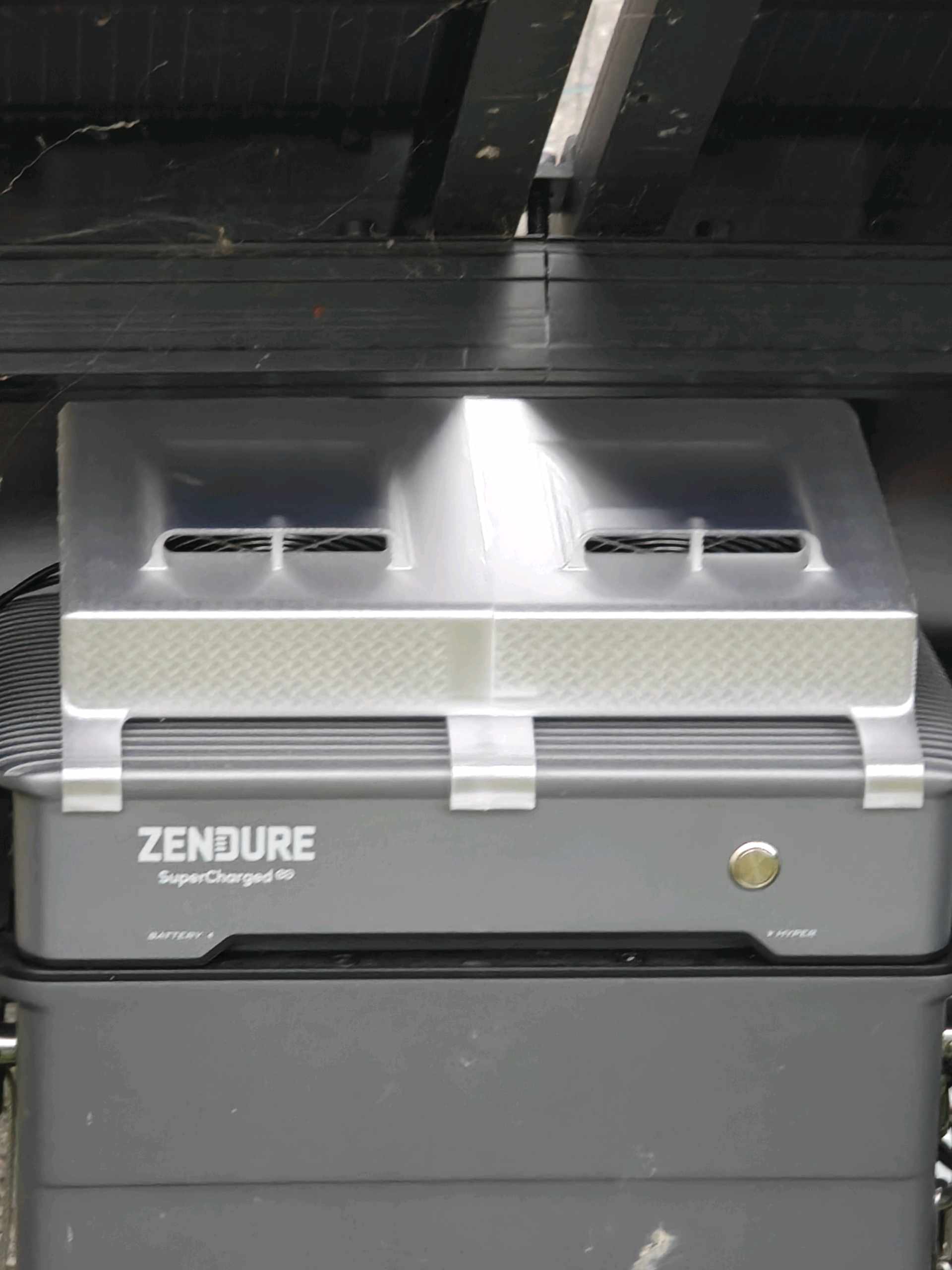 Système De Refroidissement Zendure Hyper 2000 – Ventilation Solaire – Neuf