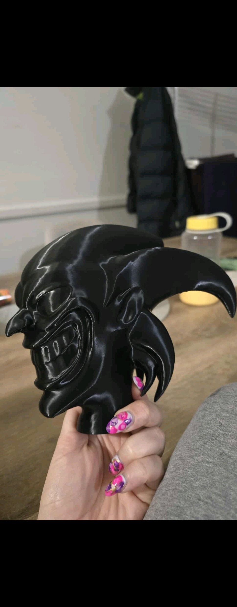 Cajado do Coringa em Tamanho Real – Estilo de Vilão Icônico - Modelo  gratuito para impressão 3D - MakerWorld, image size:970x2485