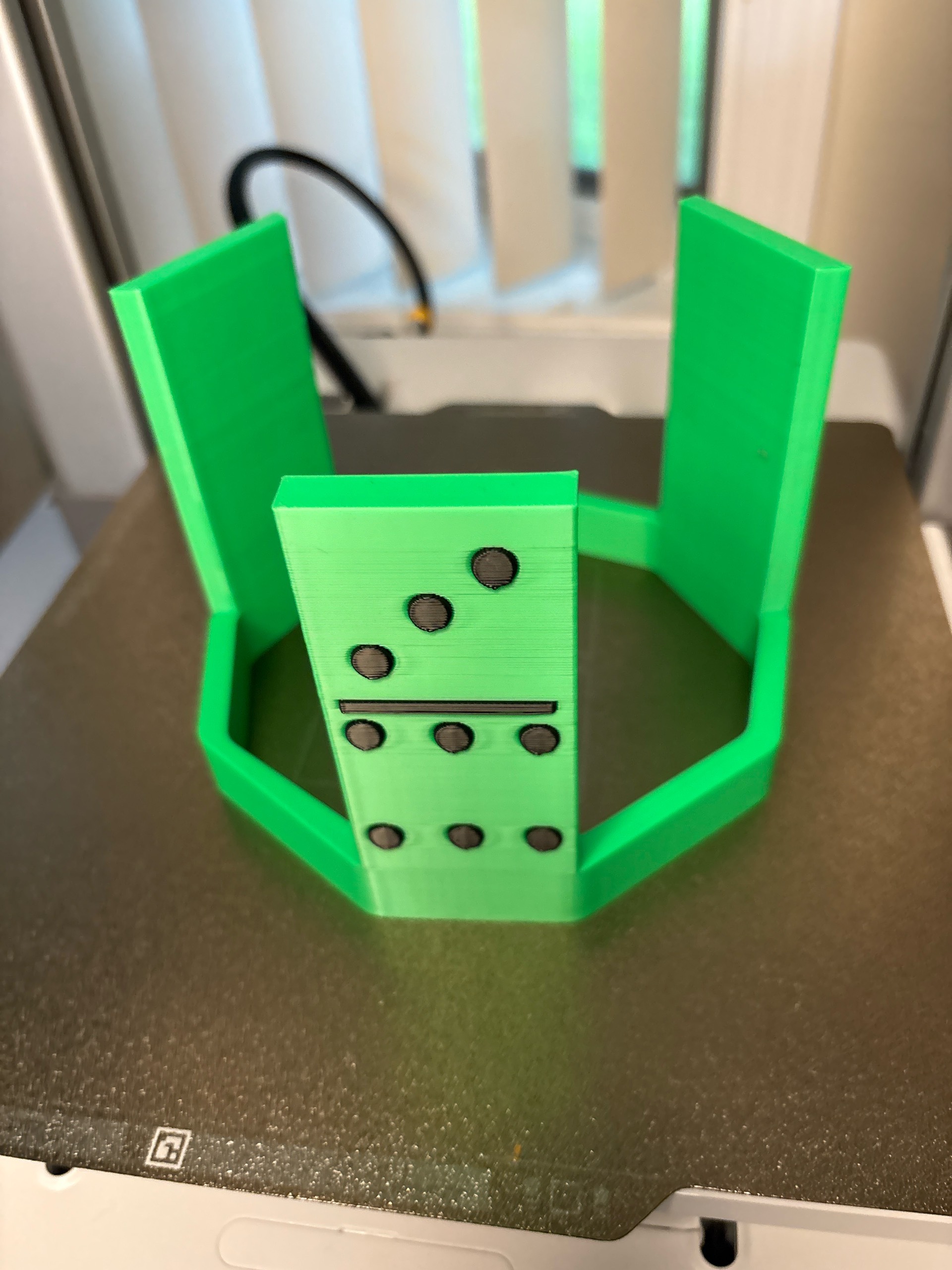 3Dプリント 1x1x1x1 クラウン - 無料3Dモデル -MakerWorld