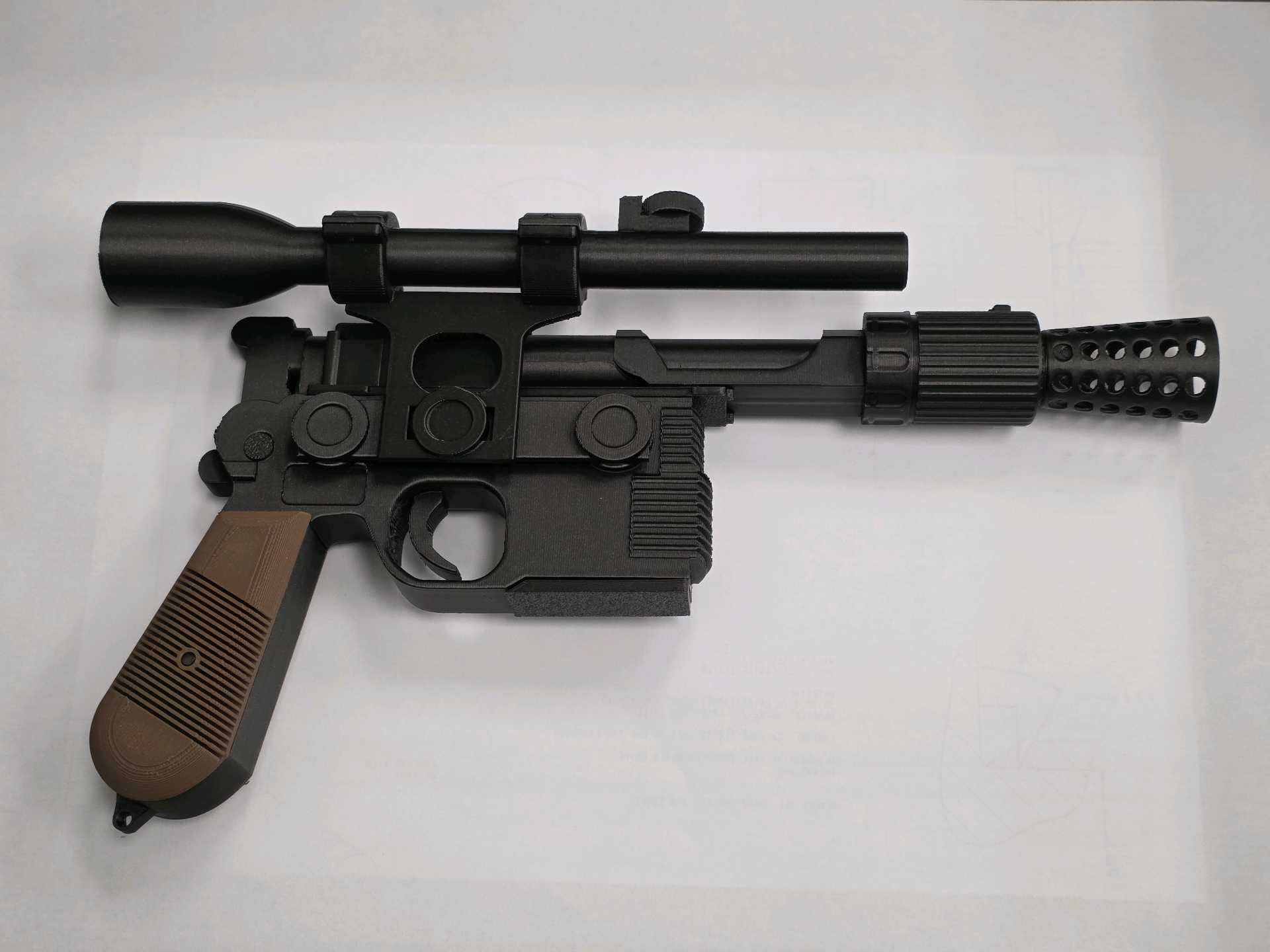 3Dプリント ハン・ソロDL-44ブラスター – スターウォーズ小道具