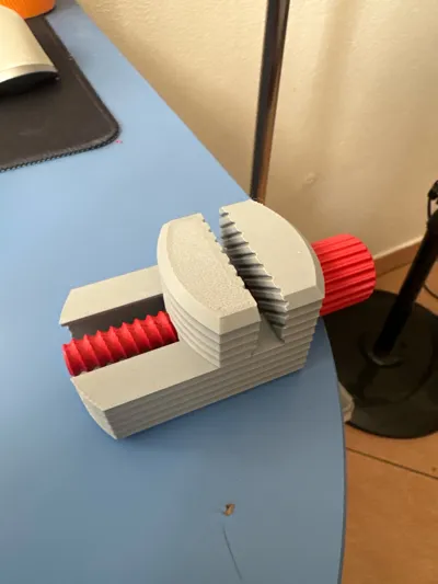 https://makerworld.bblmw.com/makerworld/model/1476016/1540505/ratings/b9a56ed0-4ba1-11f0-b04e-81ea422f57f2.jpg