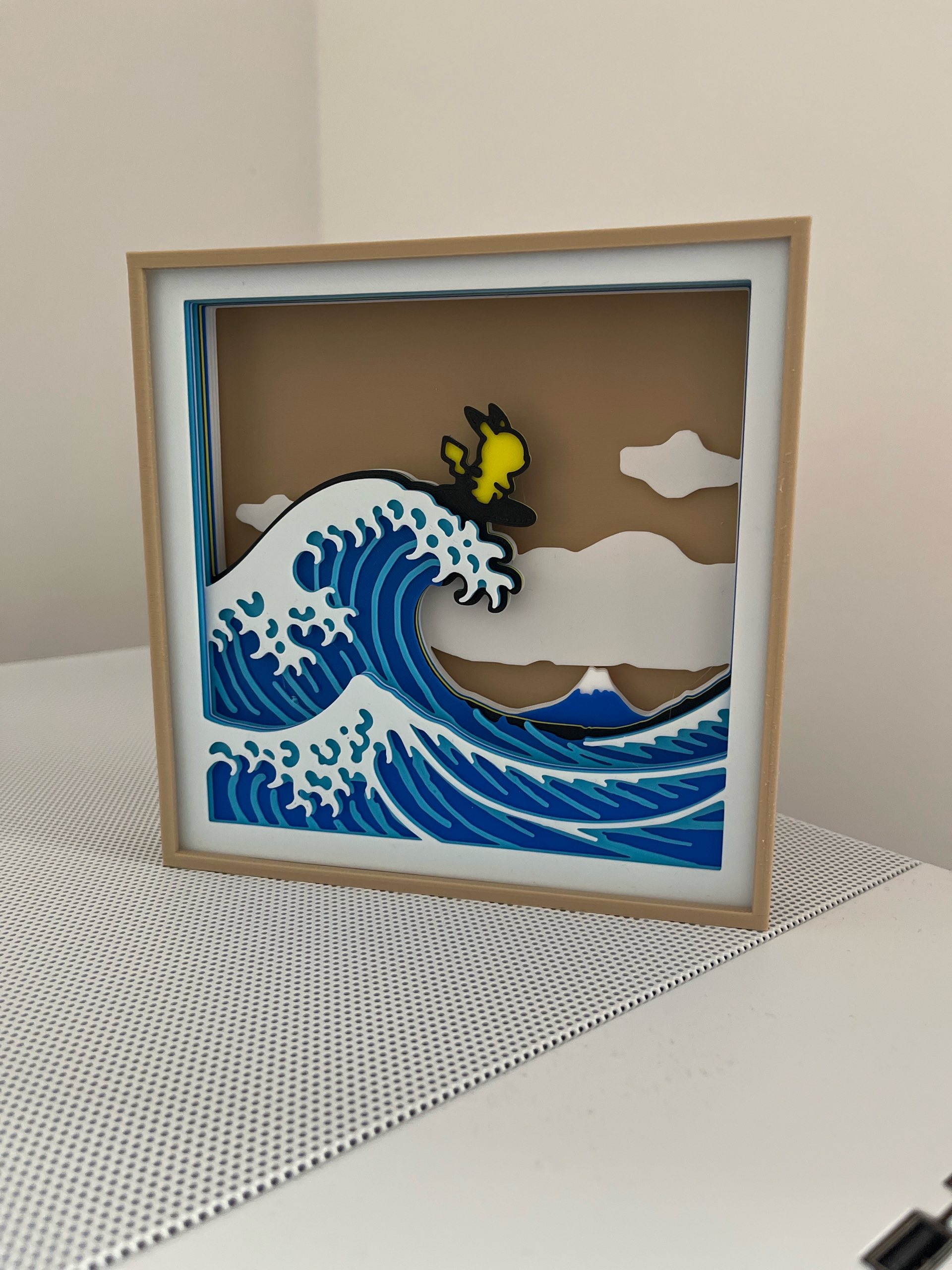 アート・デザイン・音楽 Gaijin and The Great Wall Surprise Box Pikachu surfing the Great Wave - Shadow Box by Jefflynn