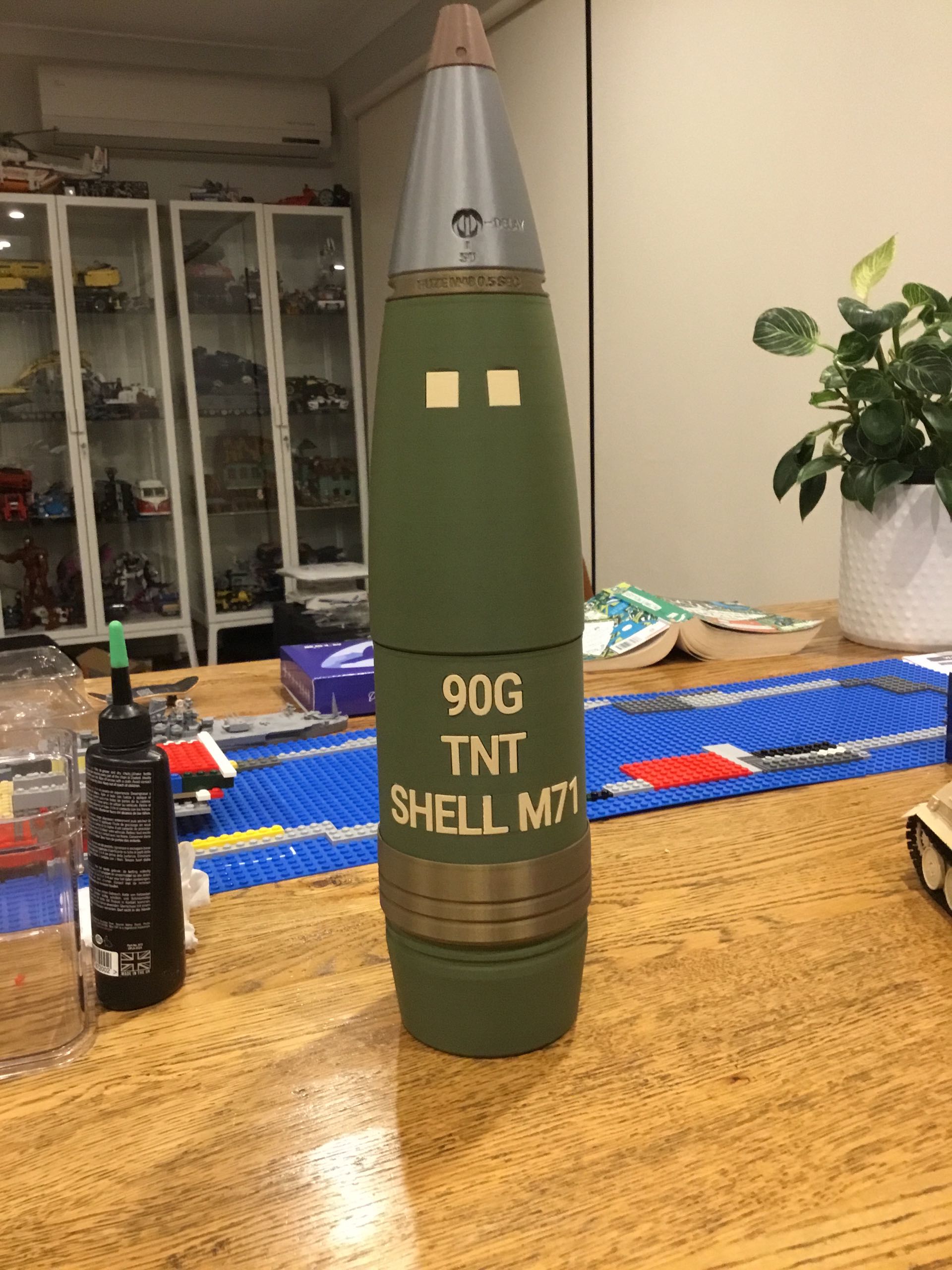 US 90mm Tank Shell with Realistic Printed Text - Free 3D Print