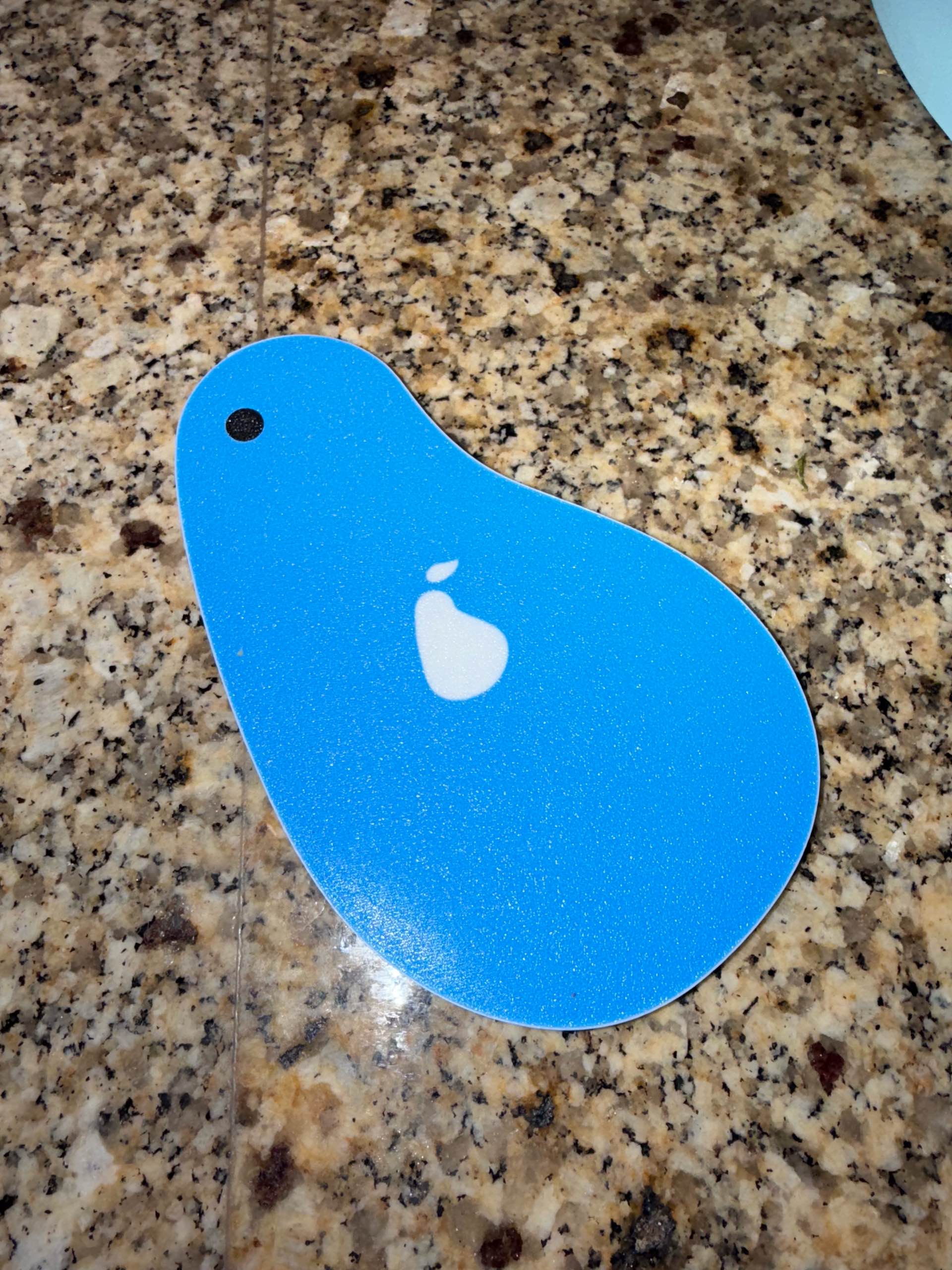 Pear Phone Replica - Free 3D Print Model - MakerWorld