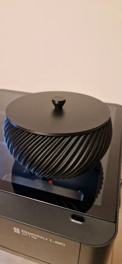 https://makerworld.bblmw.com/makerworld/model/1555060/1633772/ratings/b4318f60-cba3-11f0-9325-611810db0868.jpg