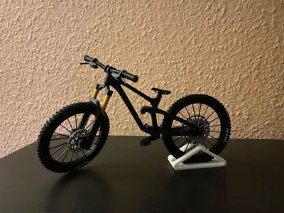 https://makerworld.bblmw.com/makerworld/model/1566026/1646377/ratings/508975f0-7ebd-11f0-a084-1bb18baca74b.jpg