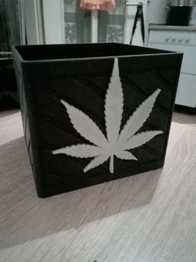 https://makerworld.bblmw.com/makerworld/model/1567994/1648588/ratings/bfbb4a50-a219-11f0-ba76-096f3d36eabc.jpg
