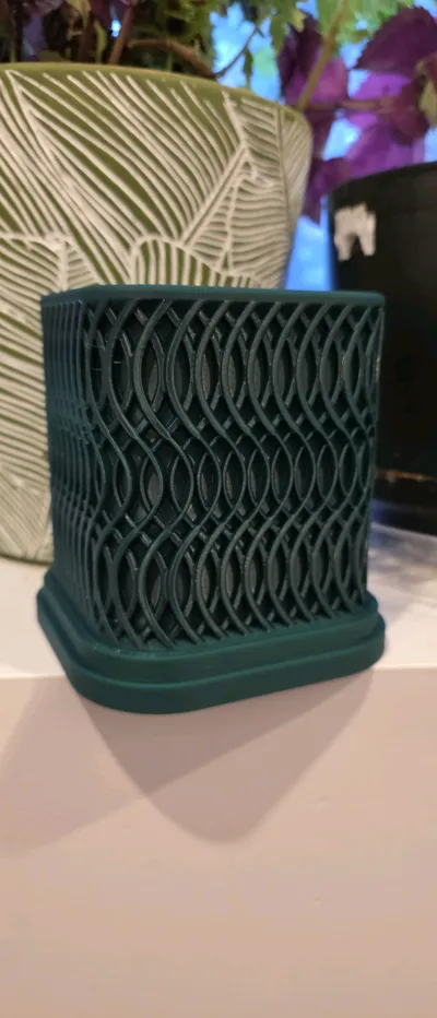 https://makerworld.bblmw.com/makerworld/model/1717112/1822636/ratings/0dd3c550-eb0d-11f0-bc3e-65c334dd0187.jpg