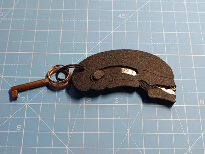 Alien key cover by Dinmor MakerWorld: Download Free 3D Models