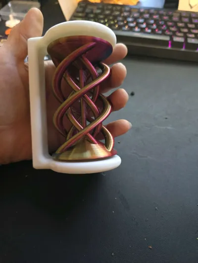 https://makerworld.bblmw.com/makerworld/model/1747568/1857592/ratings/7c546f50-85f7-11f0-9b11-3f44a07c0948.jpg