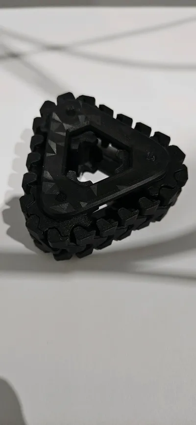 https://makerworld.bblmw.com/makerworld/model/1758050/1869850/ratings/af218600-a2dc-11f0-bbce-9f50b7085b74.jpg