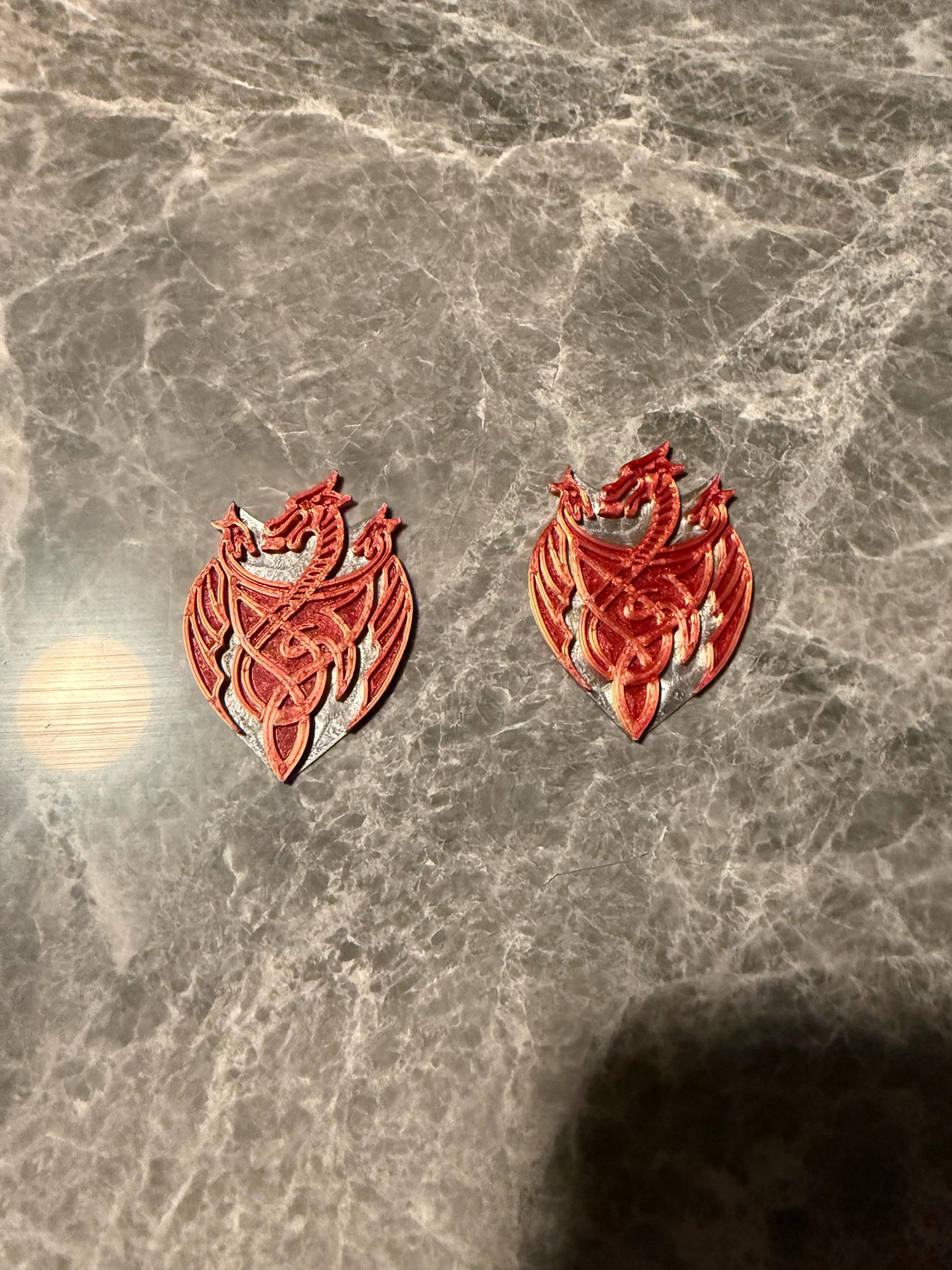 Cierres de capa Dragón \u0026 Nudo Celta - Modelo de impresión 3D gratuito -  MakerWorld, image size:1920x2560