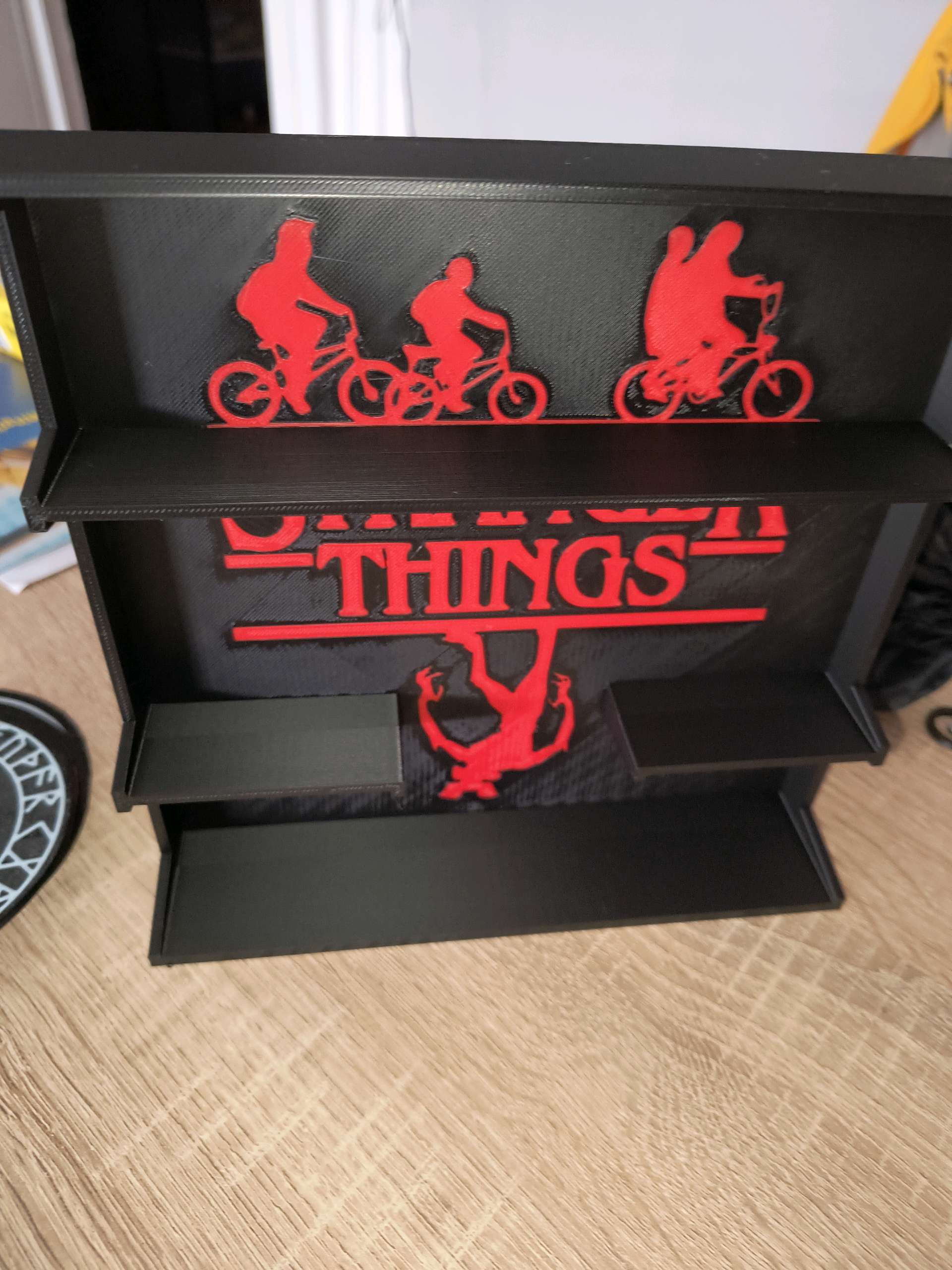 3Dプリント ストレンジャー・シングス キンダー・ジョイ ディスプレイ