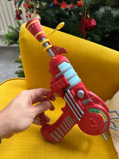 Cod Ray Gun Model Call of Duty Ray Gun w/stand mistery box - Free 3D Print Model - MakerWorld