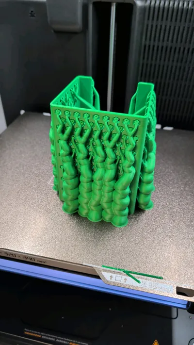 https://makerworld.bblmw.com/makerworld/model/1911116/2049358/ratings/136af4e0-b4f1-11f0-b36d-c12f59cdc474.jpg