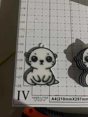 Cute Otter Keychain by Nolan3D - MakerWorld