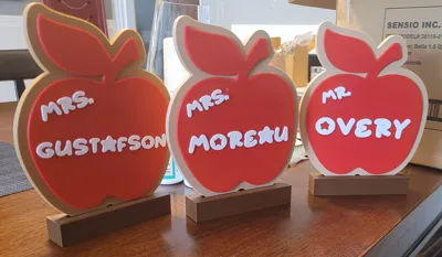 Personalized Apple Teacher Name Sign - GIFT IDEA - Free 3D Print Model ...