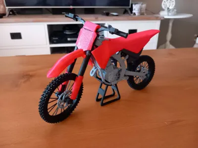 https://makerworld.bblmw.com/makerworld/model/1987741/2138952/ratings/fd2c0be0-e0da-11f0-becb-5390f1940eba.jpg