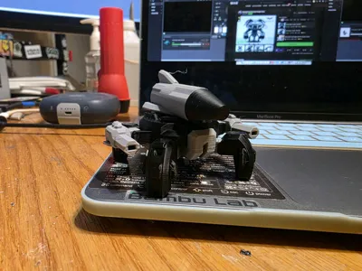 Disc Bot - Lvl. 3 (Assault) - Free 3D Print Model - MakerWorld