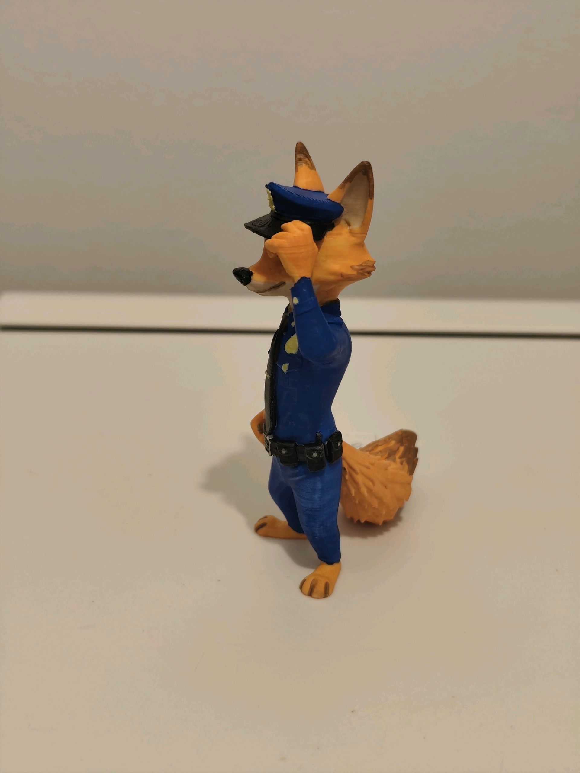 3Dプリント ズートピア - 警察官ニック - 無料3Dモデル -MakerWorld