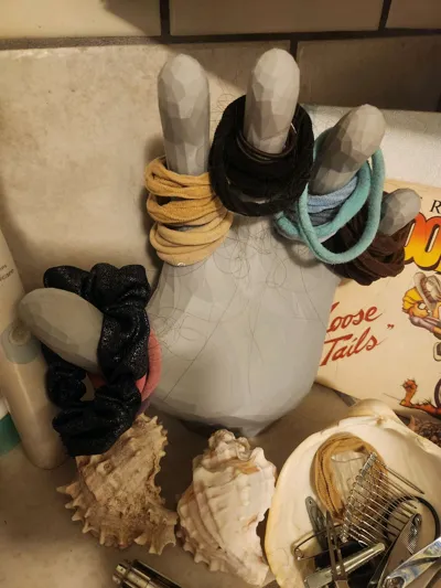 The Hand - With Wallmount - Free 3D Print Model - MakerWorld
