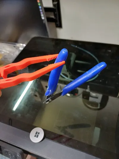 https://makerworld.bblmw.com/makerworld/model/2201644/2391940/ratings/d504cf50-ea79-11f0-a3c4-29be0fa1373f.jpg