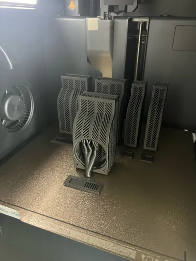 https://makerworld.bblmw.com/makerworld/model/222970/1109266/ratings/726a90f0-5659-11f0-81e5-b7ff08711bcb.jpg