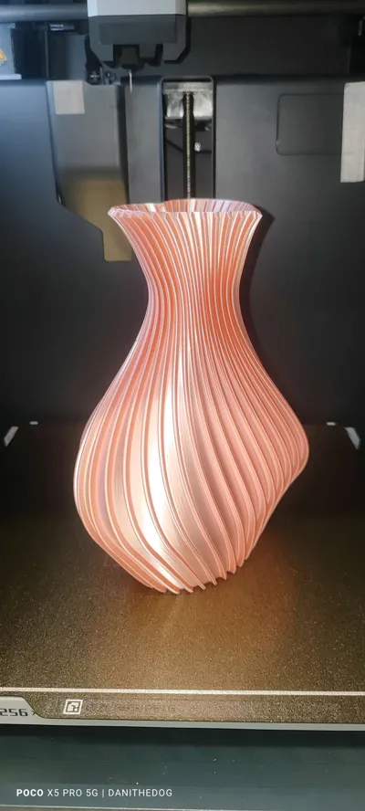 https://makerworld.bblmw.com/makerworld/model/401409/302968/ratings/641b15c0-6f0d-11f0-a08a-91896bc0e9f9.jpg
