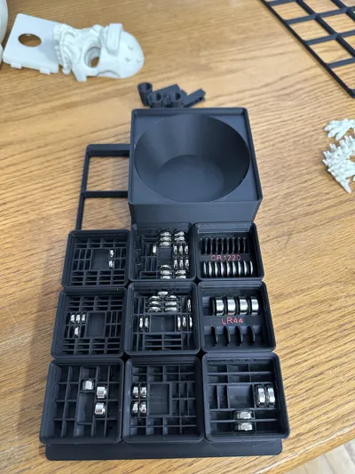 Gridfinity Coin Cell Battery Boxes with Labels Remixed by virpio ...
