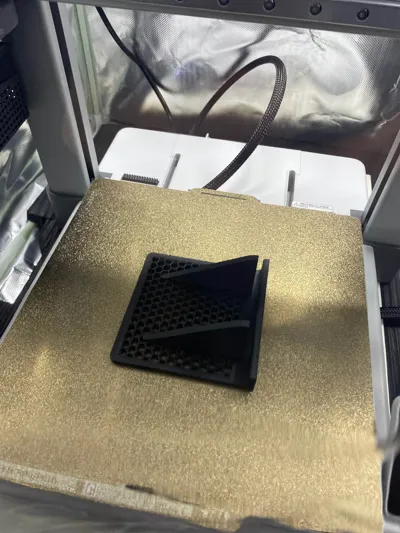 https://makerworld.bblmw.com/makerworld/model/41716/205133/ratings/8ce74ad0-378d-11f0-9da7-8bffe864bce6.jpg