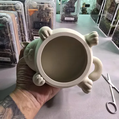 Chunky Cat Plant Pot by TomoDesigns MakerWorld: Download Free 3D Models