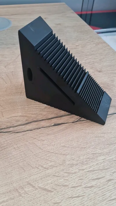 https://makerworld.bblmw.com/makerworld/model/481357/397306/ratings/c48cf420-6664-11f0-902e-c153e80a53d9.jpg