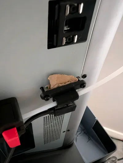 https://makerworld.bblmw.com/makerworld/model/56018/65198/ratings/9c8ff8c0-45ba-11f0-b4ba-83c08741e818.jpg