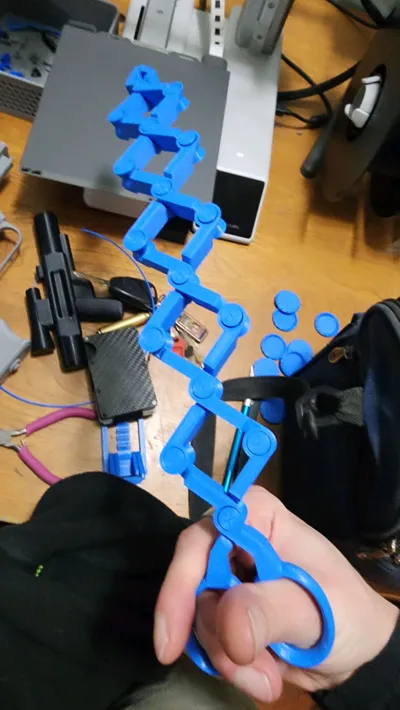 Fidget Grabber Long - Free 3D Print Model - MakerWorld