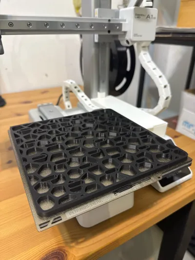 https://makerworld.bblmw.com/makerworld/model/58396/454371/ratings/bf8eaba0-63c9-11f0-bff4-a1d33496de19.jpg