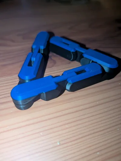 https://makerworld.bblmw.com/makerworld/model/59571/61629/ratings/5fbaed40-a863-11f0-b11d-a1d6a238bc74.jpg