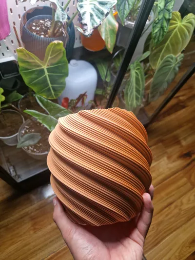 https://makerworld.bblmw.com/makerworld/model/644170/570233/ratings/cb123540-a1eb-11f0-93a1-ef7bdf1909d1.jpg