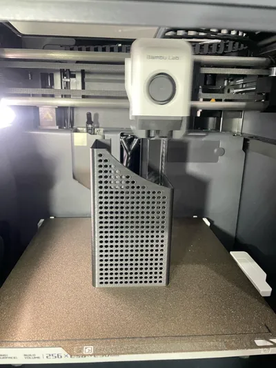 https://makerworld.bblmw.com/makerworld/model/649768/576215/ratings/82ff0920-9162-11f0-a8ce-7b099a669b65.jpg