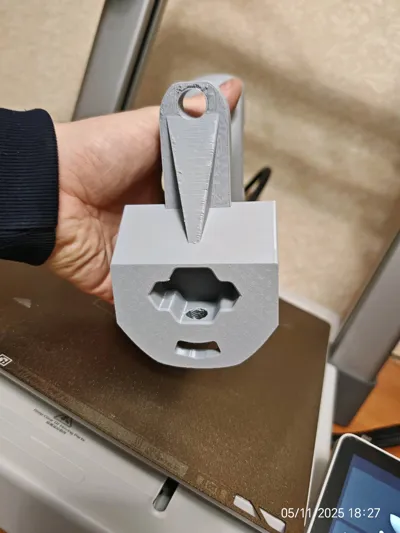 https://makerworld.bblmw.com/makerworld/model/653654/580497/ratings/395b8ca0-ba4b-11f0-98ec-99f9d8f6daa7.jpg