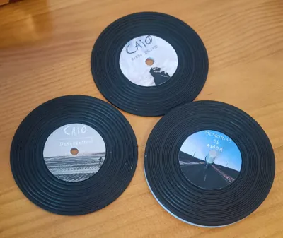Vinyl record coasters by Portokali - MakerWorld