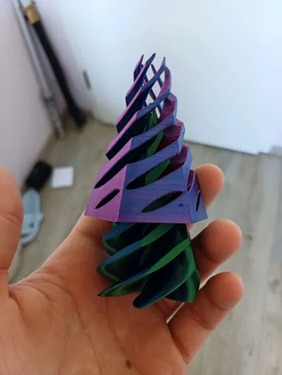 https://makerworld.bblmw.com/makerworld/model/675965/604063/ratings/ad3808b0-12d5-11f0-9afb-dddfcc01ca06.jpg