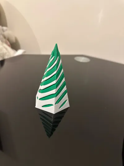 https://makerworld.bblmw.com/makerworld/model/675965/921872/ratings/438a37c0-755f-11f0-b3fa-27bd829f5e28.jpg