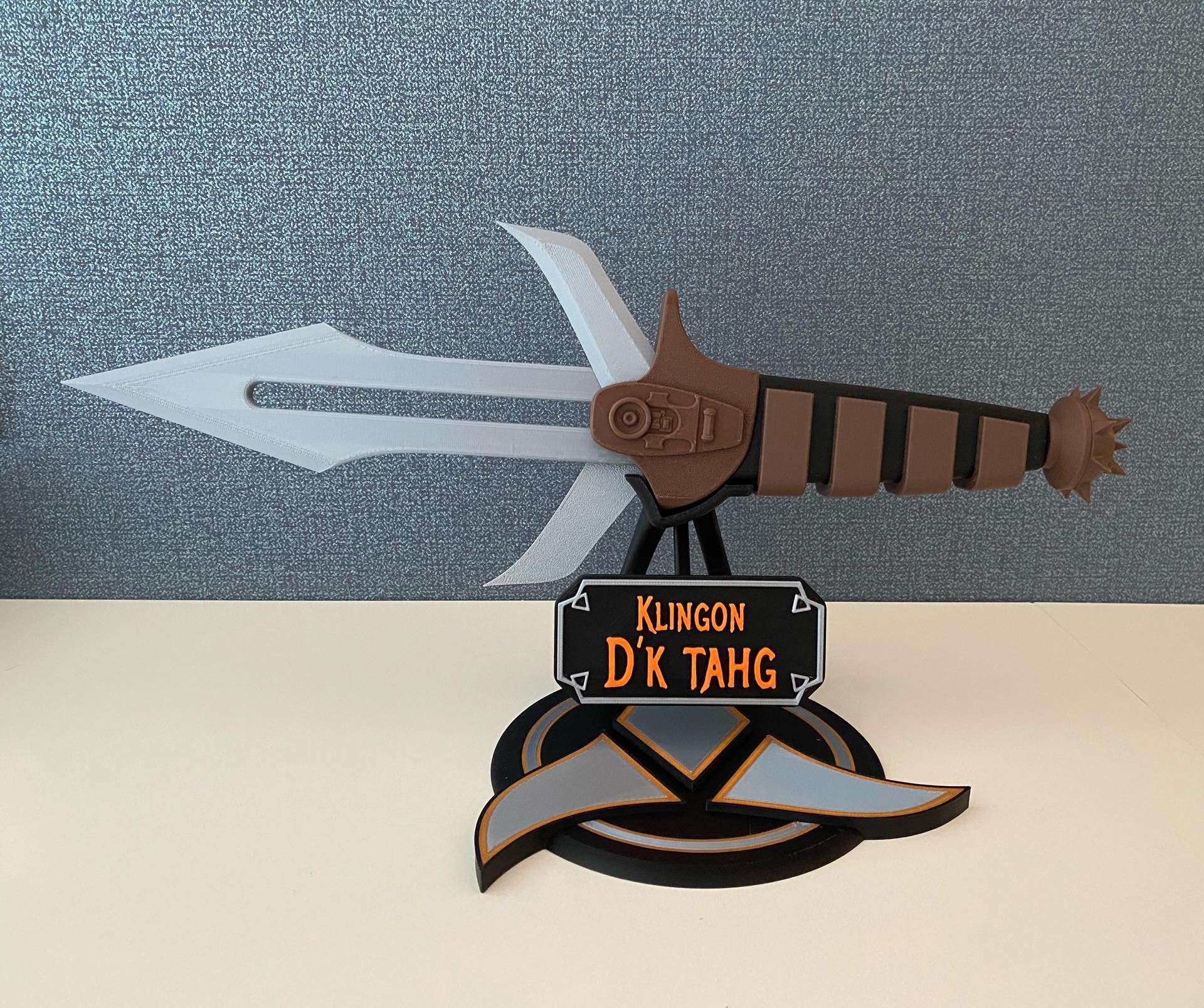 クローラーキングディフェンダー hqdefault.jpg