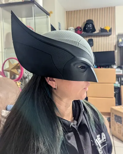 Wolverine Textured Helmet V3 - Free 3D Print Model - MakerWorld